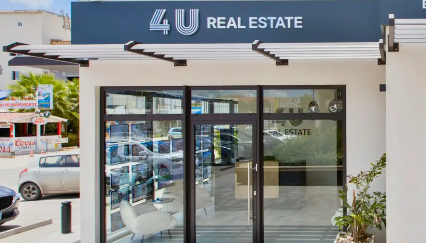 Make Real Estate Sale Management in Sint Maarten a Breeze with 4U Real Estate